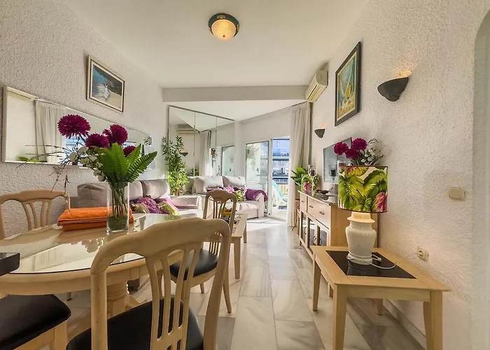 Skol 520c Cozy 1 Bedroom With Sea And Pool View شقة *