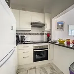 Appartamento Skol 520c Cozy 1 Bedroom With Sea And Pool View